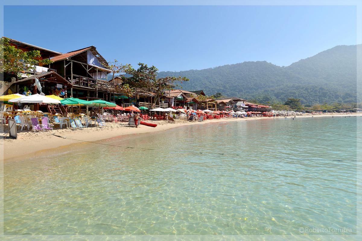 Praia dos Ranchos - Trindade - Paraty RJ - foto: Roberto Torrubia