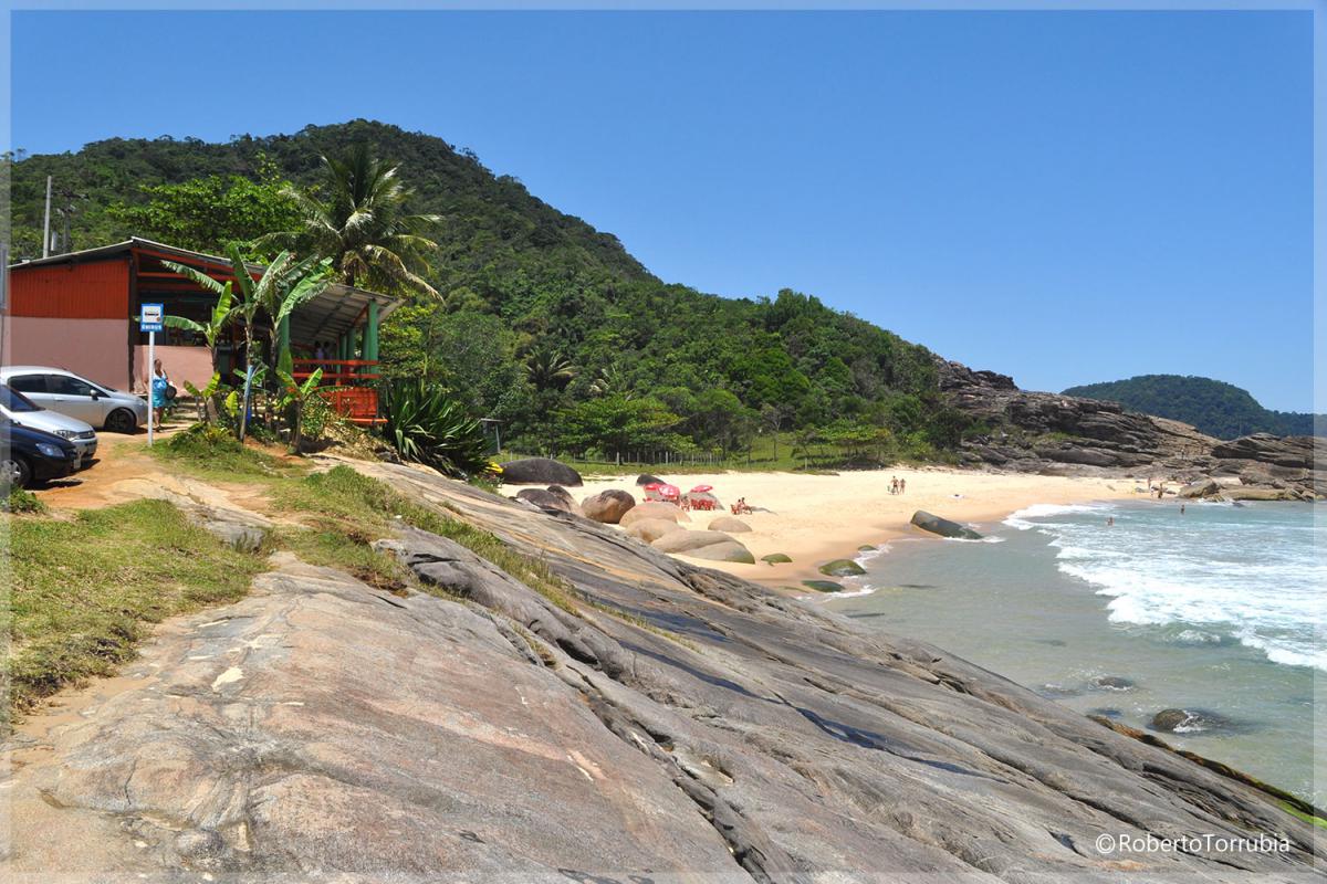 Praia do Cepilho - Trindade - Paraty RJ - foto: Roberto Torrubia