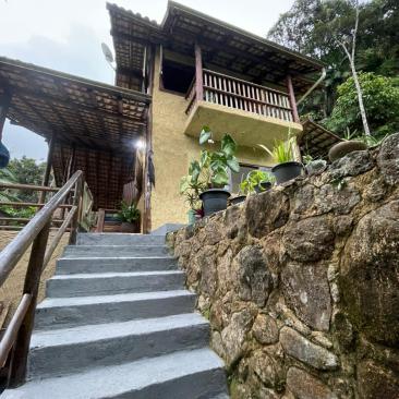 Casa do Noé em Trindade na Praia do Cachadaço 
